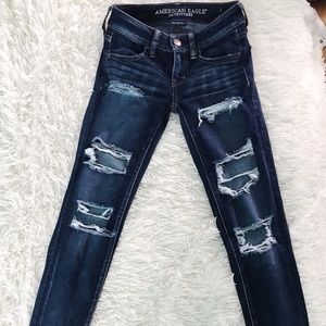 American Eagle Ripped Jeans Size 00